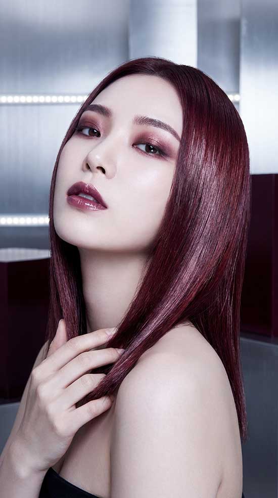 21 Bold Halloween Hair Color Ideas with Red, Burgundy, and Cherry Tones 20 Burgundy Chrome Shine