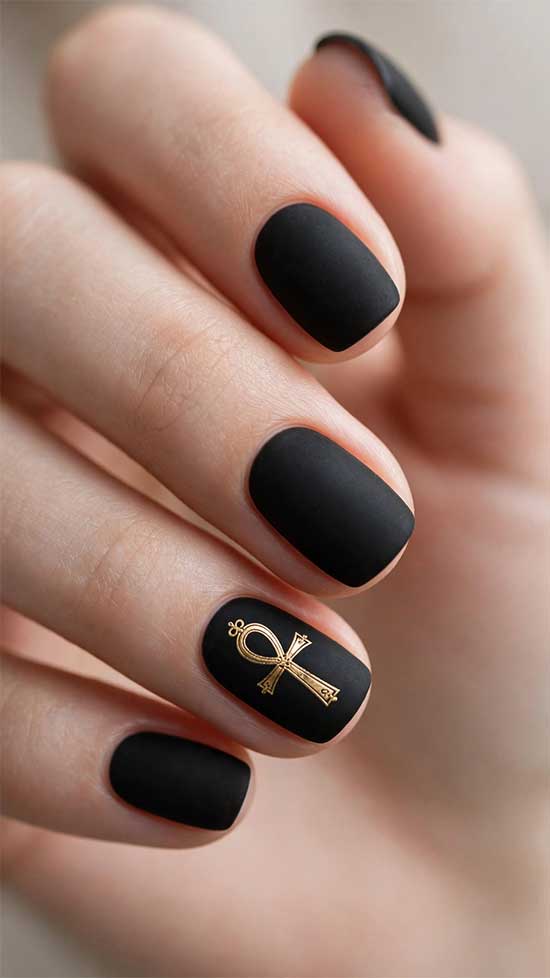 Gothic Ankh Symbol Nails