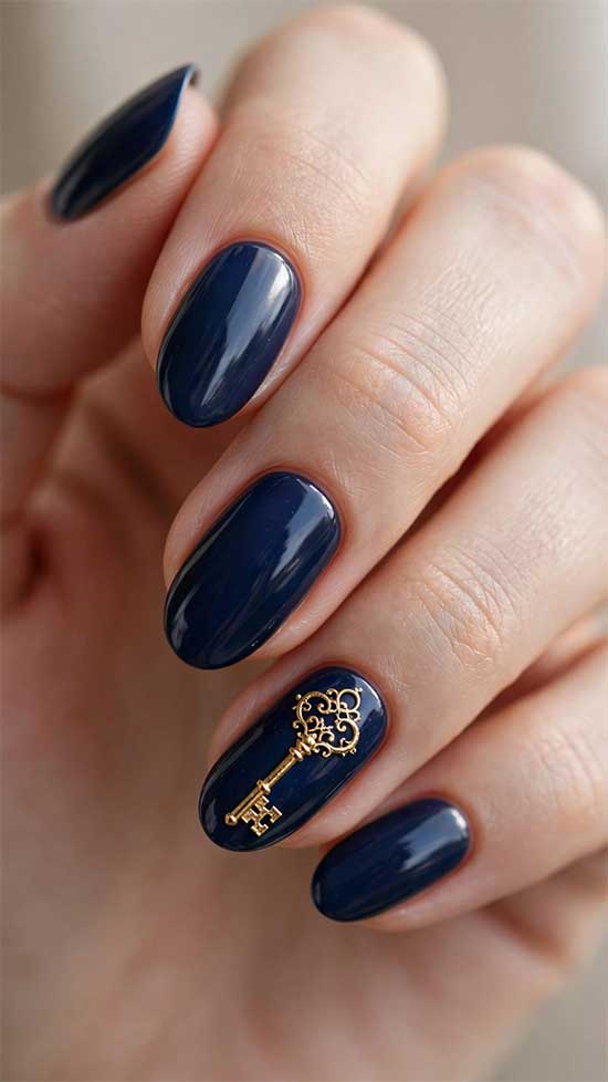 Gothic Skeleton Key Nails
