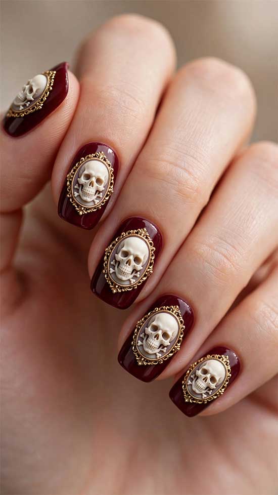gothic halloween nails
